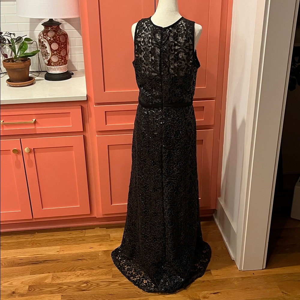 Theia Metallic Lace Gown - Picture 13 of 14